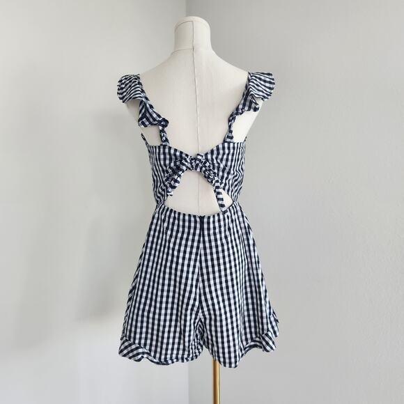Saks Fifth Avenue Black White Gingham Ruffle Romper Tie Back Cotton Size M - Picture 3 of 6